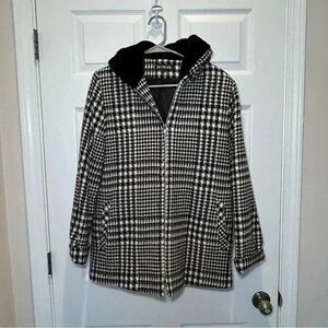 Black and White Houndstooth Women's Coat